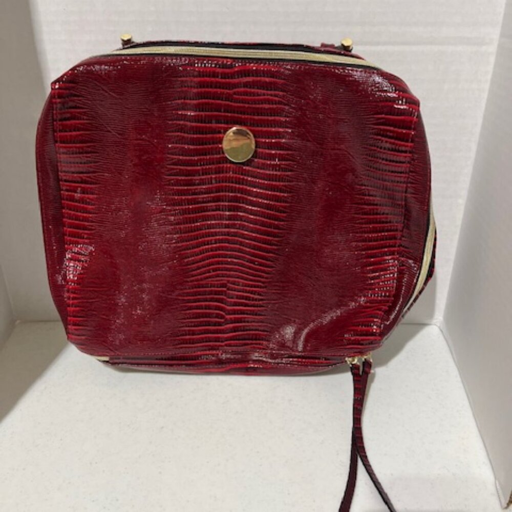 Estee Lauder Red Faux Crocodile Leather Cosmetic Zip Train Travel Case Bag